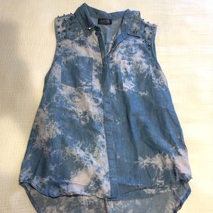 ASTR • adorable top!